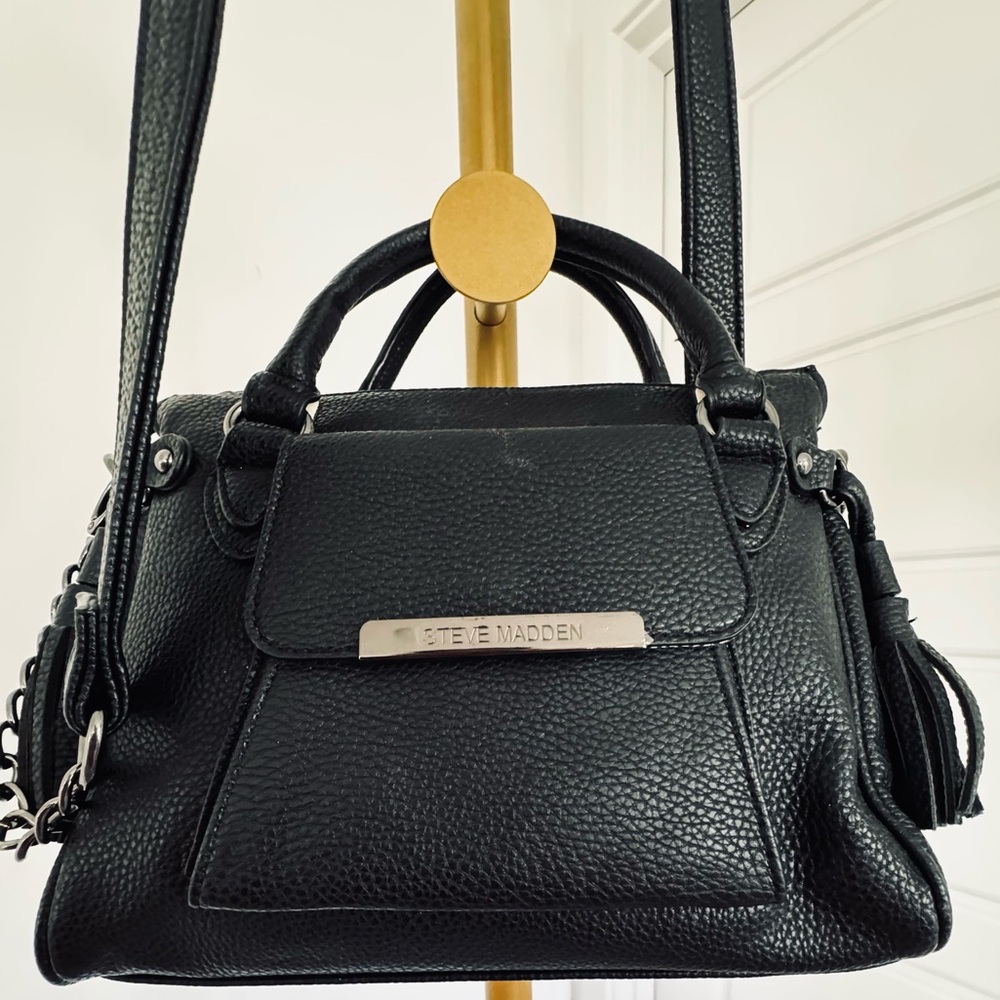 Y2K Vegan Leather Bag Detachable Crossbody Strap Black Minimalist Preppy Classic